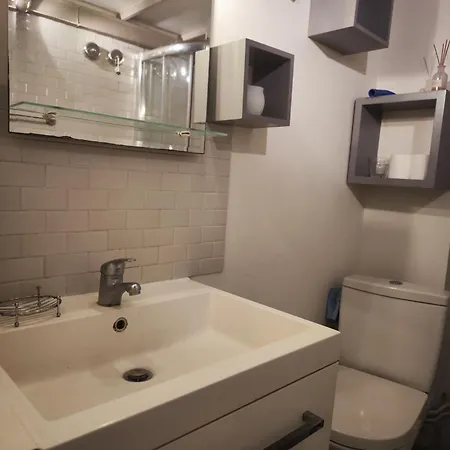 Lovely Loft Near Tour Eiffel In 16 شقة *