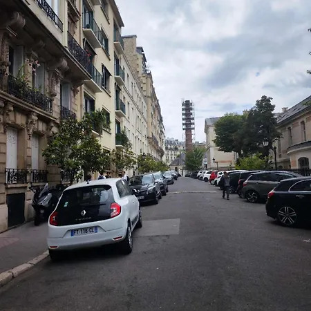 Lovely Loft Near Tour Eiffel In 16 شقة