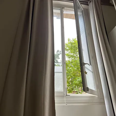 Lovely Loft Near Tour Eiffel In 16 شقة